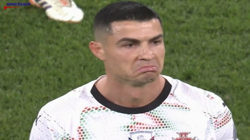 Ai đó vừa động vào đồ ăn của tôi