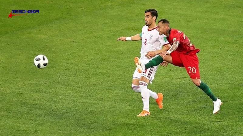 Cách sút Trivela đúng nhất, chuẩn kỹ thuật