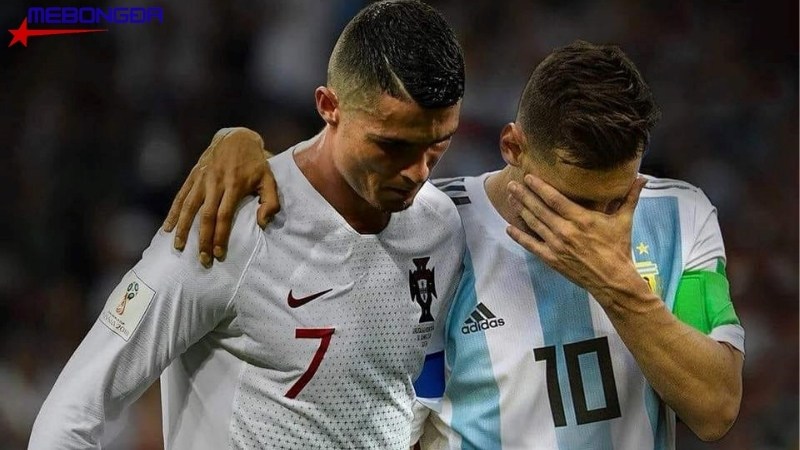 Cr7 và M10 ôm nhau ấm áp