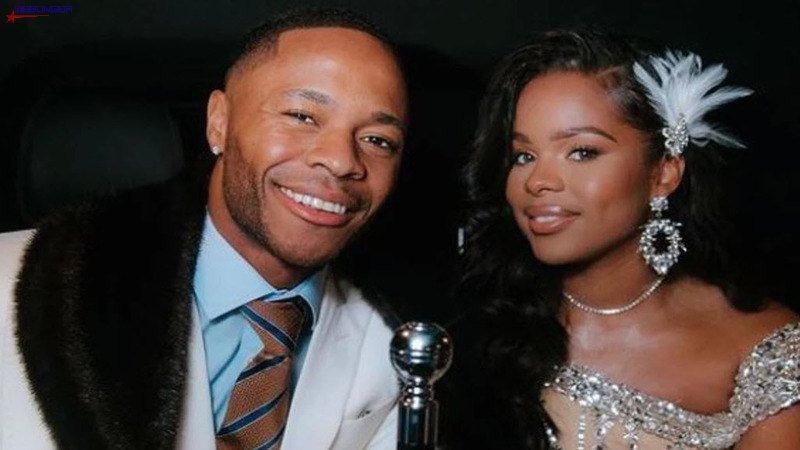 Paige gắn bó với Sterling từ năm 2015