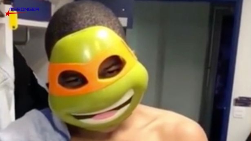 Ảnh Mbappe bị troll 