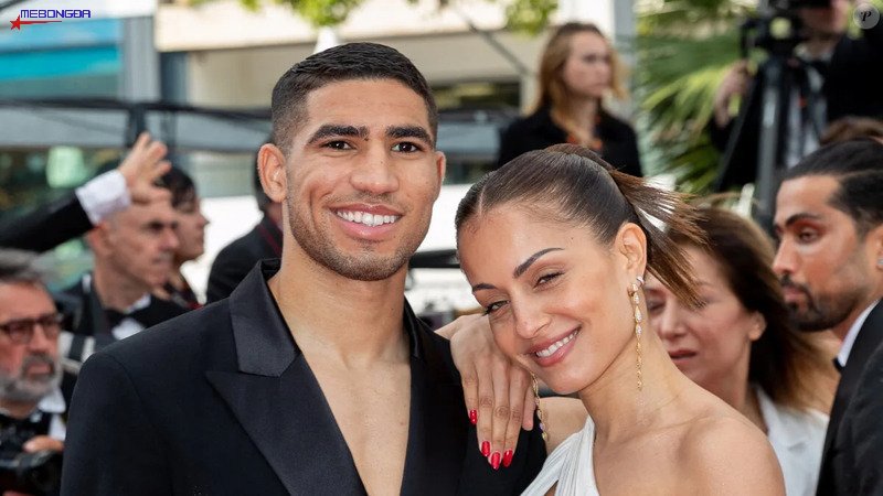 Khoảnh khắc tình cảm khi bên cạnh Hakimi