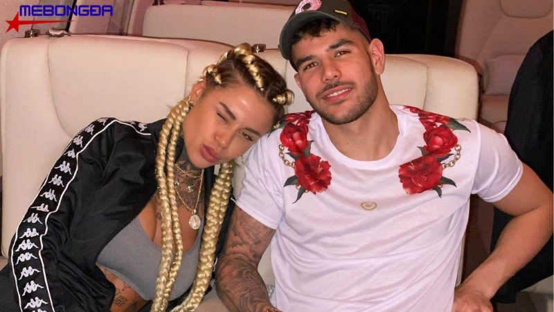 Mối quan hệ với ngôi sao Theo Hernandez